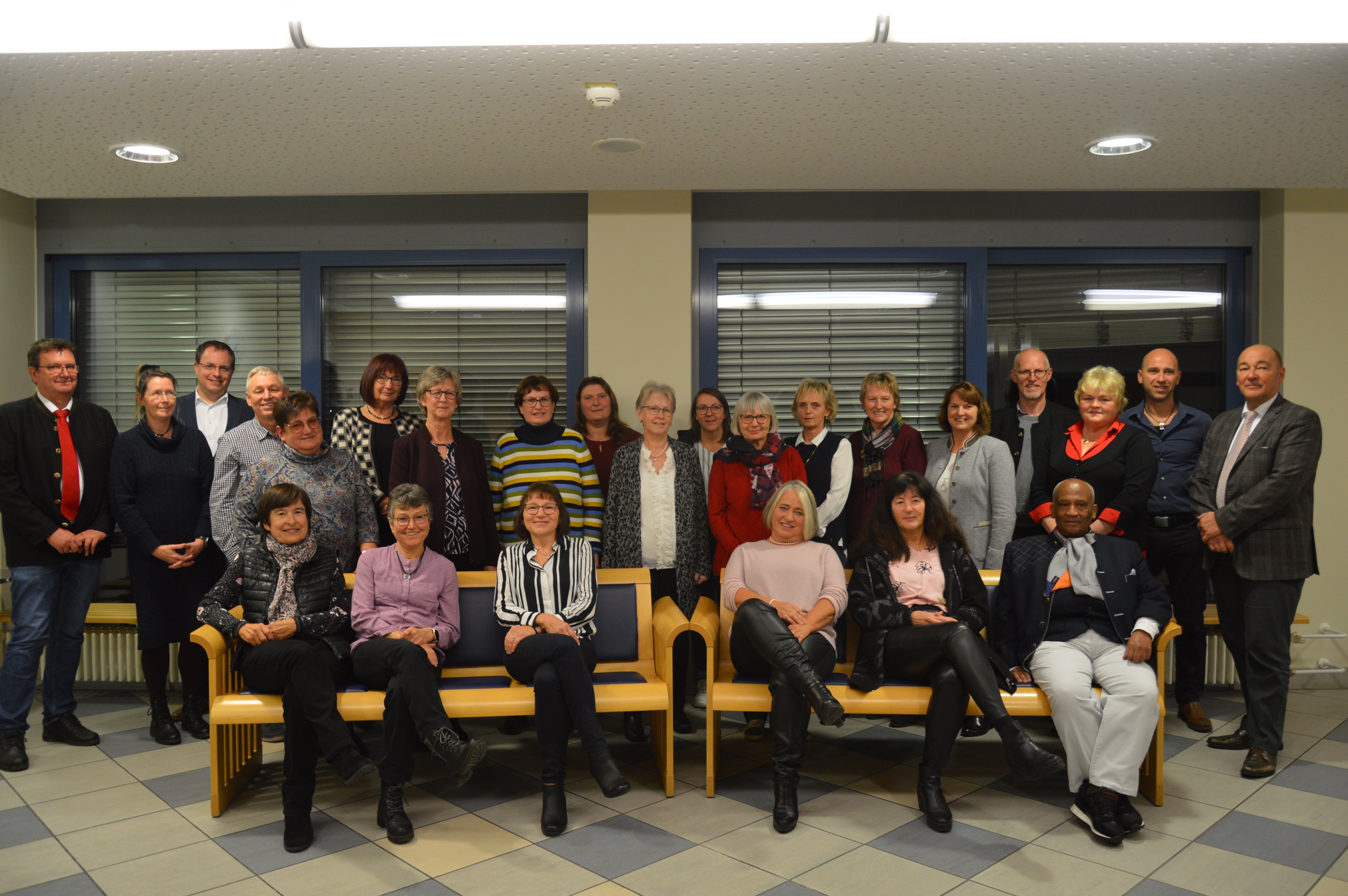 Kliniken Dr Vötisch Gmbh Herderstraße Bad Mergentheim „Ein echtes Team im Dienste der Patienten“ - rottalinnkliniken.de